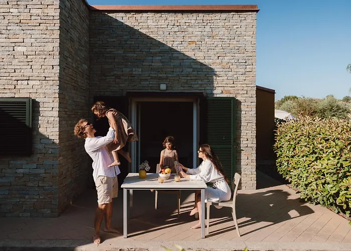 Villa con piscina: Rebi Village